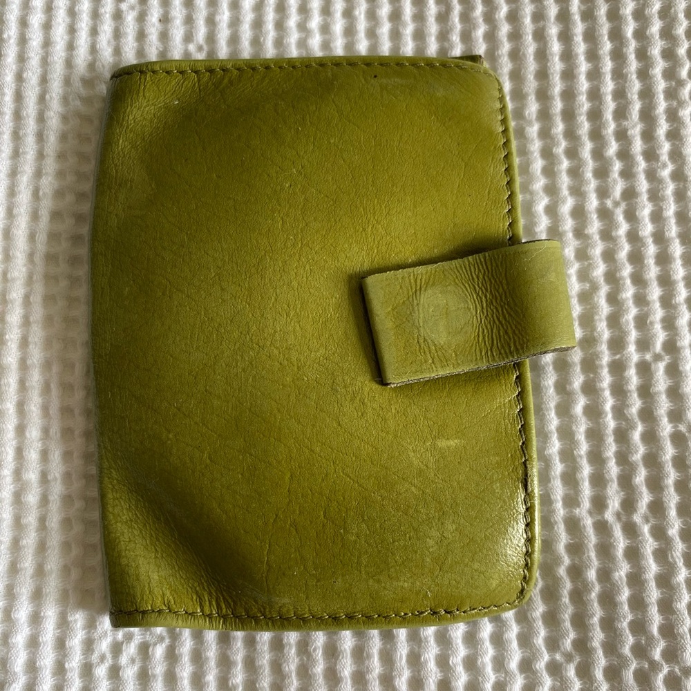 Buxton Green Leather Card Wallet